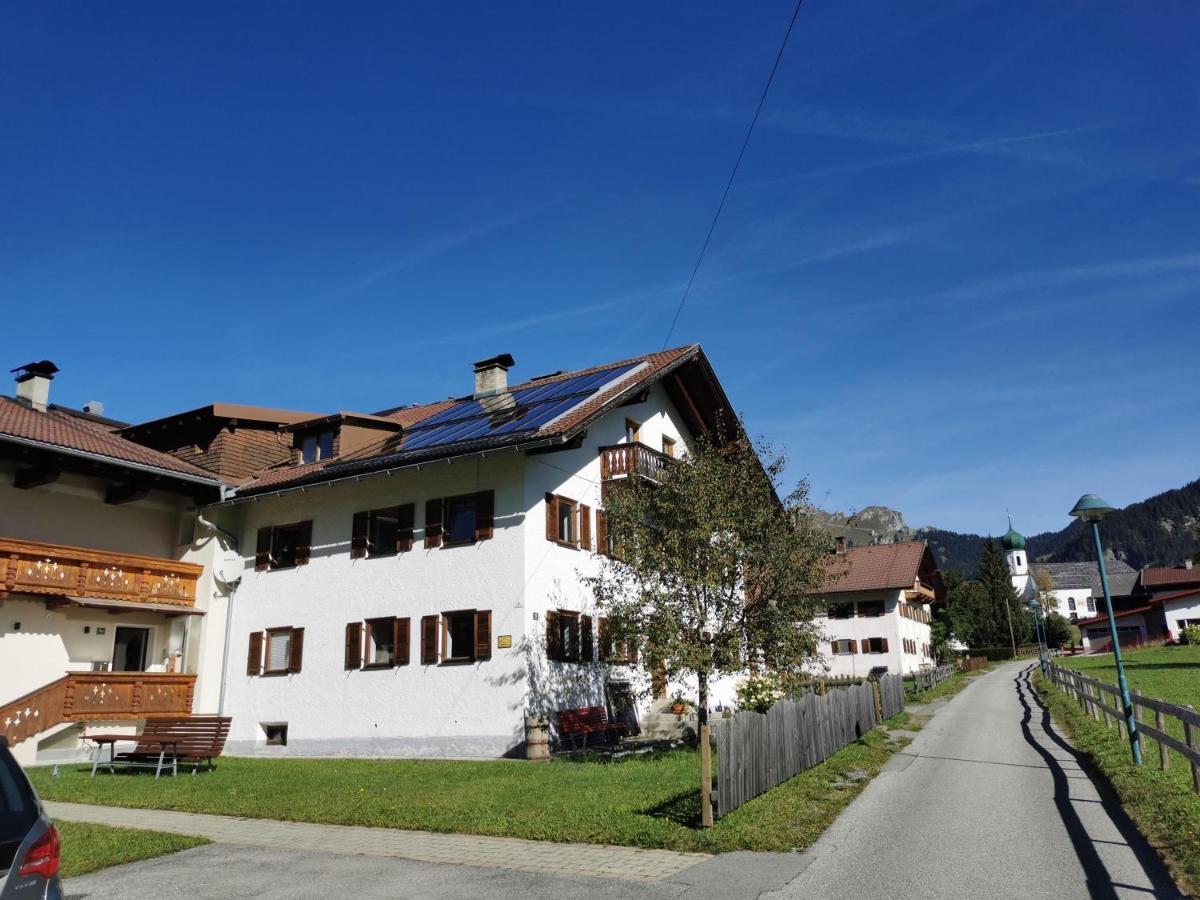Rosa'S Ferienhaus Ferienwohnung Rote Flueh Grän 外观 照片